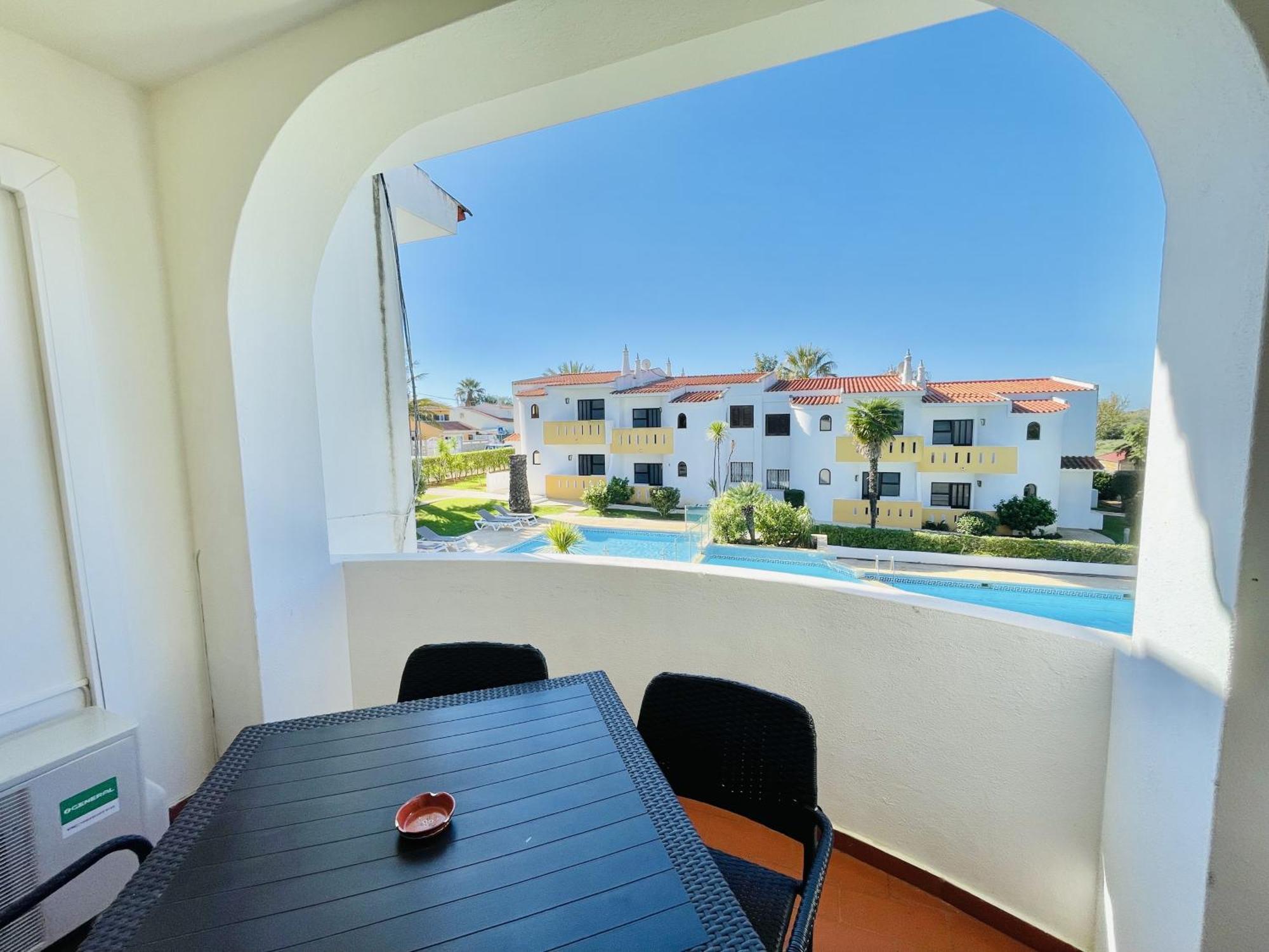 Lavanda - 2 Bedrooms - 3 Level Pool - Garden - Beach 1Km Estômbar Εξωτερικό φωτογραφία