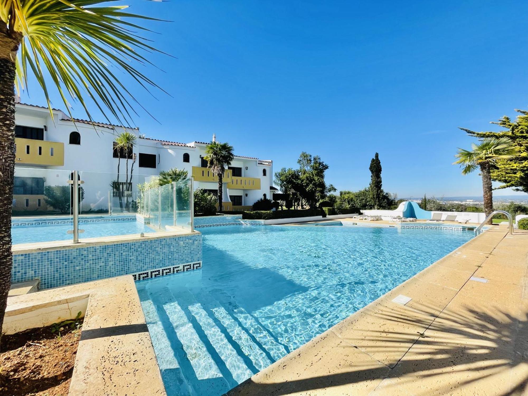Lavanda - 2 Bedrooms - 3 Level Pool - Garden - Beach 1Km Estômbar Εξωτερικό φωτογραφία