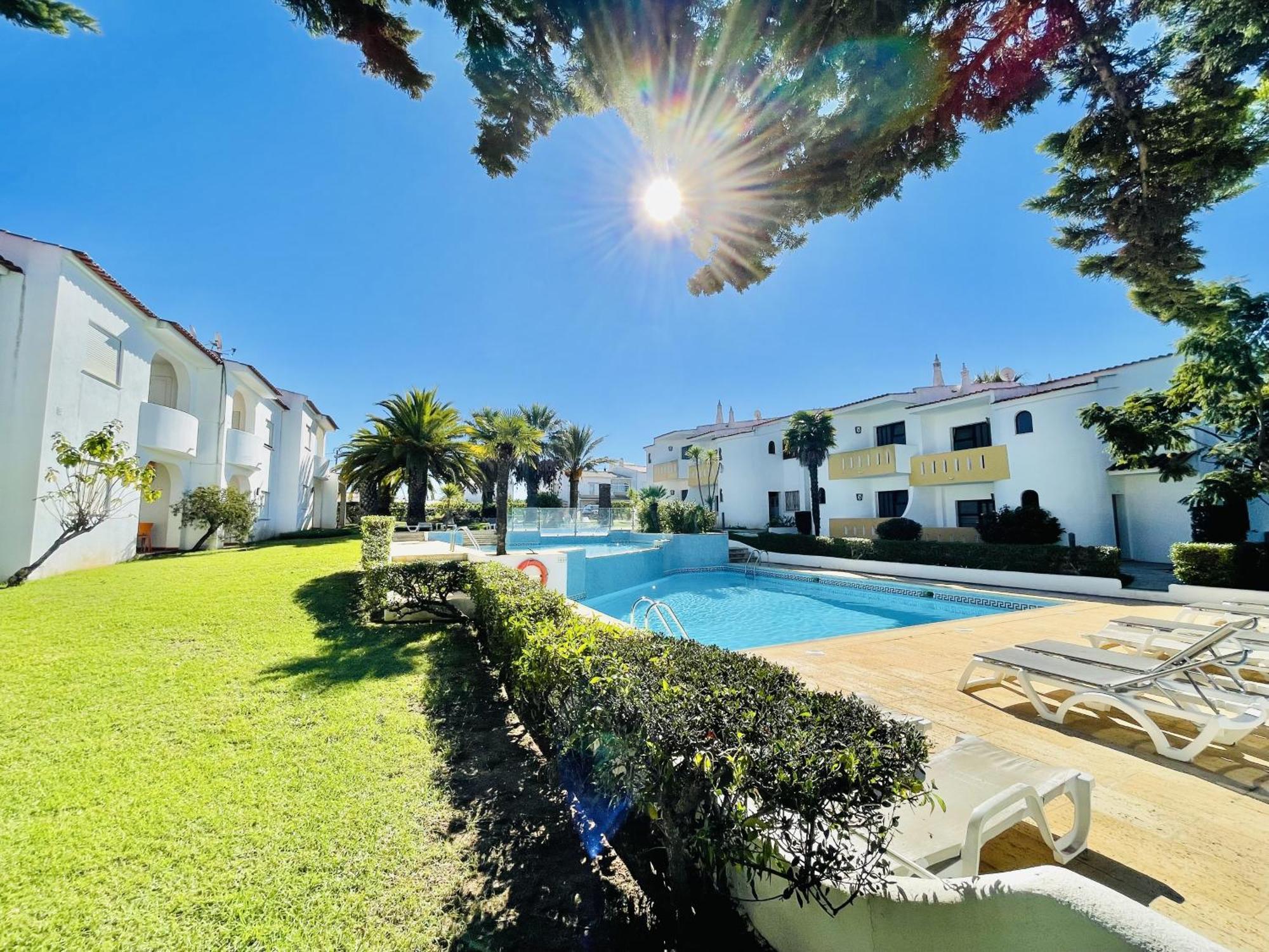 Lavanda - 2 Bedrooms - 3 Level Pool - Garden - Beach 1Km Estômbar Εξωτερικό φωτογραφία